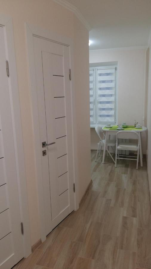 קאלינינגרד Apartments On Uralskaya 4 מראה חיצוני תמונה